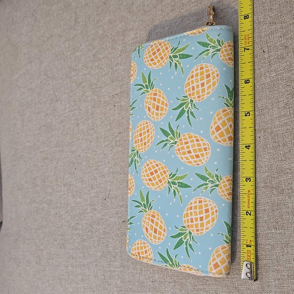 Pineapple Wallet - image 4